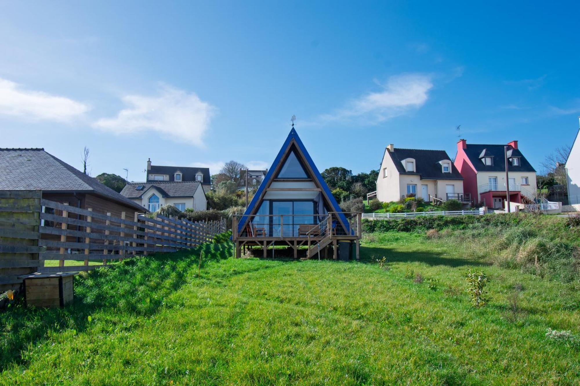 Le Tipi Bleu Tiny House Neuve Avec Terrasse Et Jardin Villa Camaret-sur-Mer Exterior photo